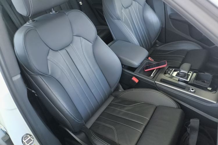 Used Audi Q5L 2024 40 TFSI Luxury Dynamic Edition Right Front Seat