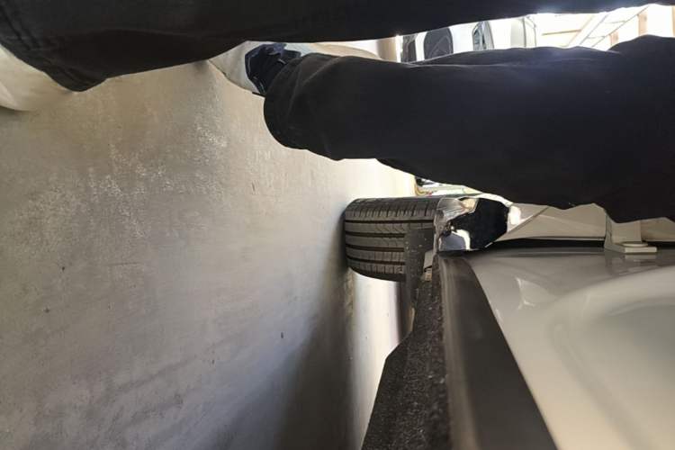 Used Audi Q5L 2024 40 TFSI Luxury Dynamic Edition Right Side Sill