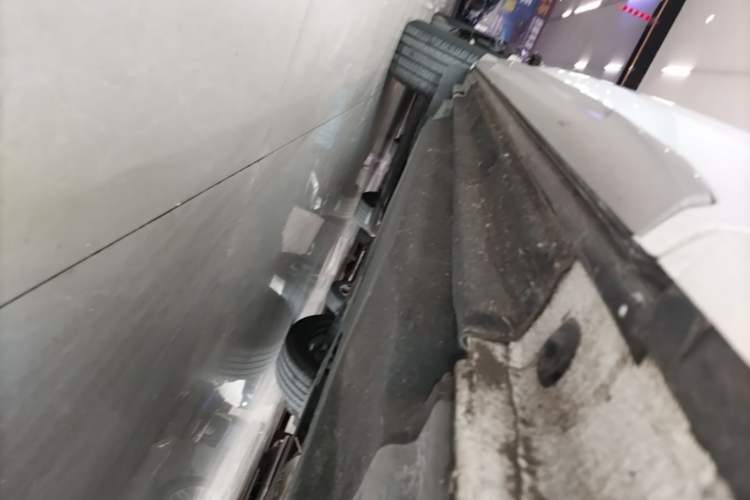 Used Audi Q5L 2024 40 TFSI Fashion Dynamic Model Right Side Sill