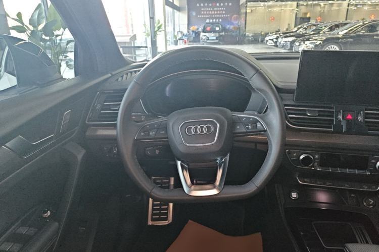 Used Audi Q5L 2024 40 TFSI Luxury Dynamic Edition Steering Wheel