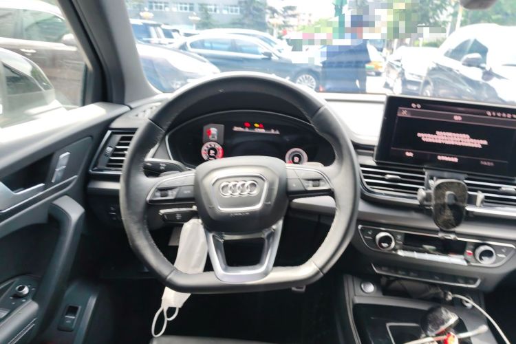 Used Audi Q5L 2024 40 TFSI Luxury Dynamic Edition Steering Wheel