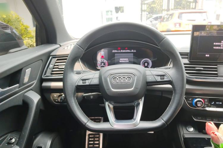Used Audi Q5L 2024 40 TFSI Luxury Dynamic Edition Steering Wheel