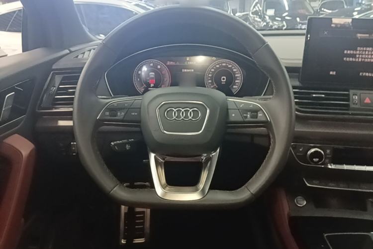 Used Audi Q5L 2024 40 TFSI Luxury Dynamic Edition Steering Wheel