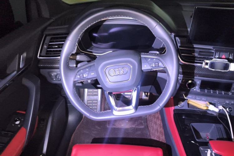 Used Audi Q5L 2024 40 TFSI Luxury Dynamic Edition Steering Wheel
