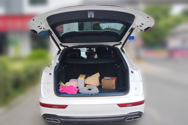 Used Audi Q5L 2024 40 TFSI Luxury Dynamic Edition Trunk
