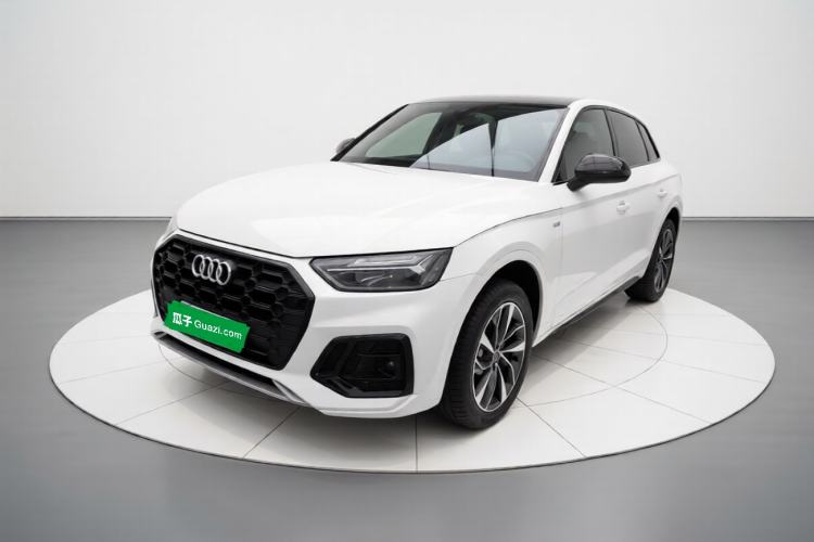 Audi Q5L 2024 40 TFSI Luxury Dynamic Edition