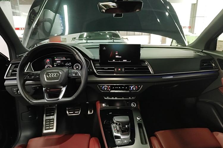 Used Audi Q5L 2025 40 TFSI Luxury Dynamic Edition Center Console