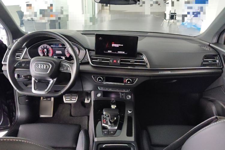 Used Audi Q5L 2025 40 TFSI Luxury Dynamic Edition Center Console