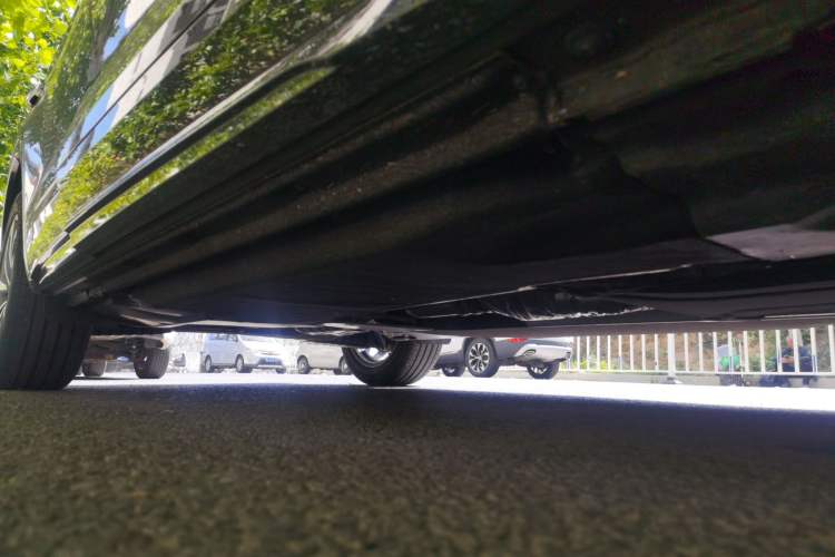 Used Audi Q5L 2025 40 TFSI Luxury Dynamic Edition Chassis Front Right