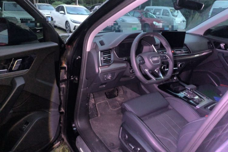 Used Audi Q5L 2025 40 TFSI Fashionable and Dynamic Edition Driver Seat