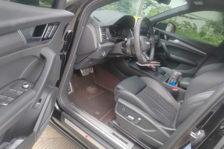 Used Audi Q5L 2025 45 TFSI Luxury Dynamic Edition Driver Seat
