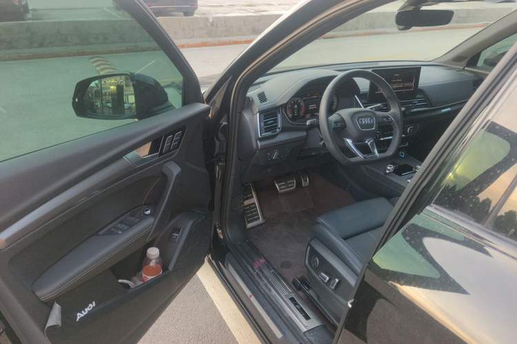 Used Audi Q5L 2025 45 TFSI Luxury Dynamic Edition Driver Seat