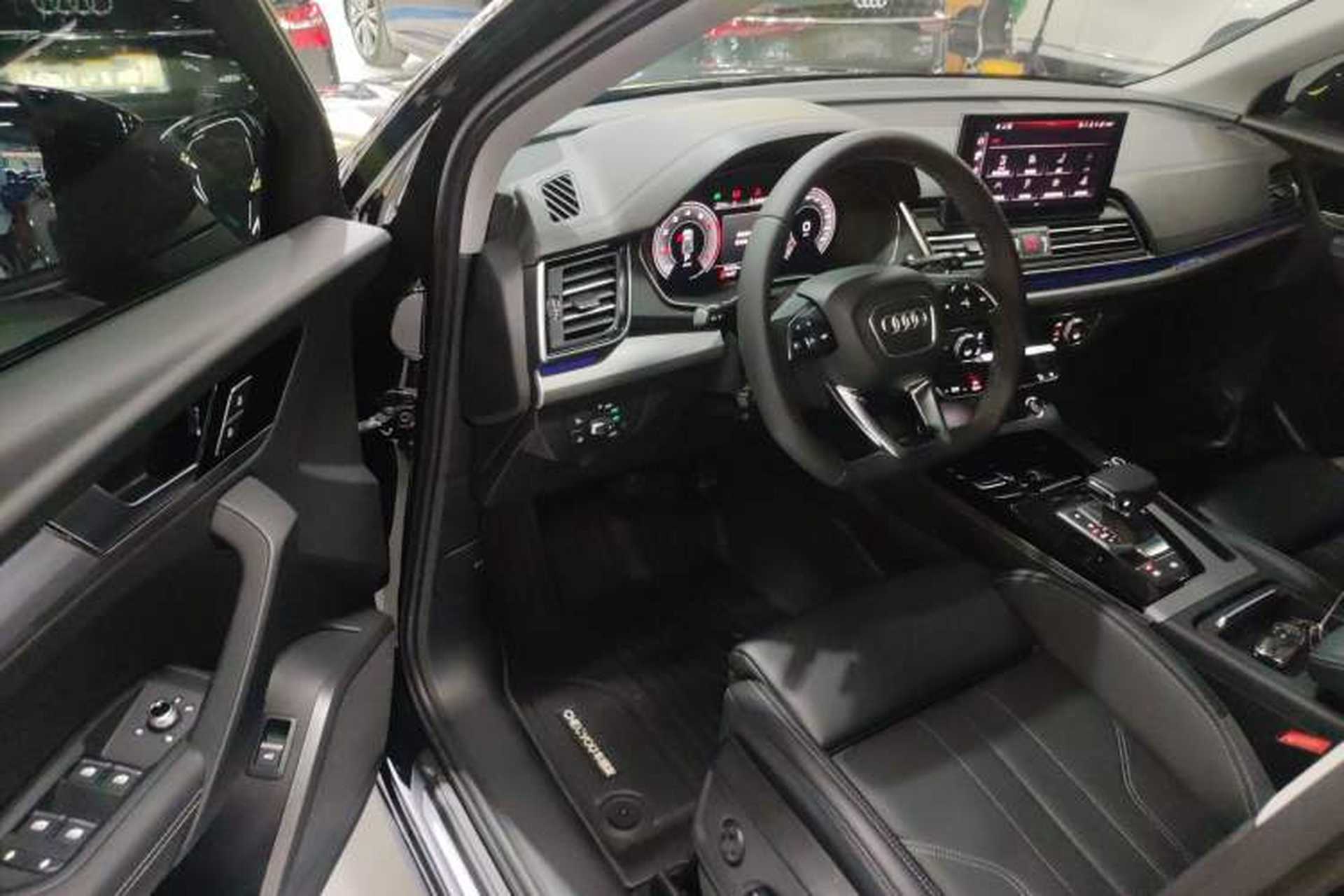 Used Audi Q5L 2025 quattro 45th Anniversary Edition 40 TFSI Sporty and Dynamic Model Driver Seat