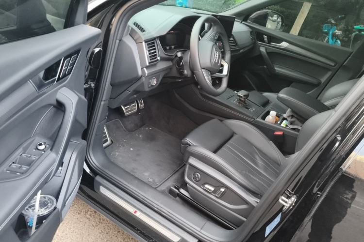 Used Audi Q5L 2025 45 TFSI Luxury Dynamic Edition Driver Seat