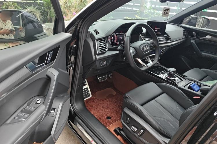 Used Audi Q5L 2025 40 TFSI Luxury Dynamic Edition Driver Seat