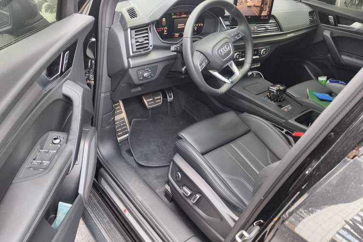 Used Audi Q5L 2025 40 TFSI Luxury Dynamic Edition Driver Seat