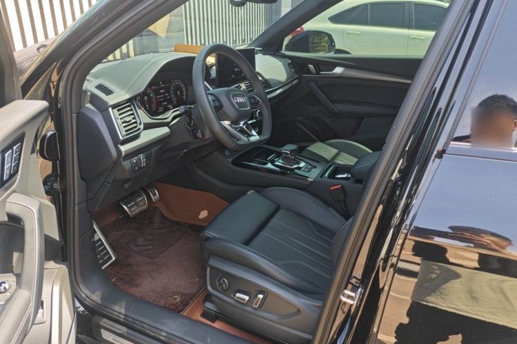 Used Audi Q5L 2025 45 TFSI Luxury Dynamic Edition Driver Seat