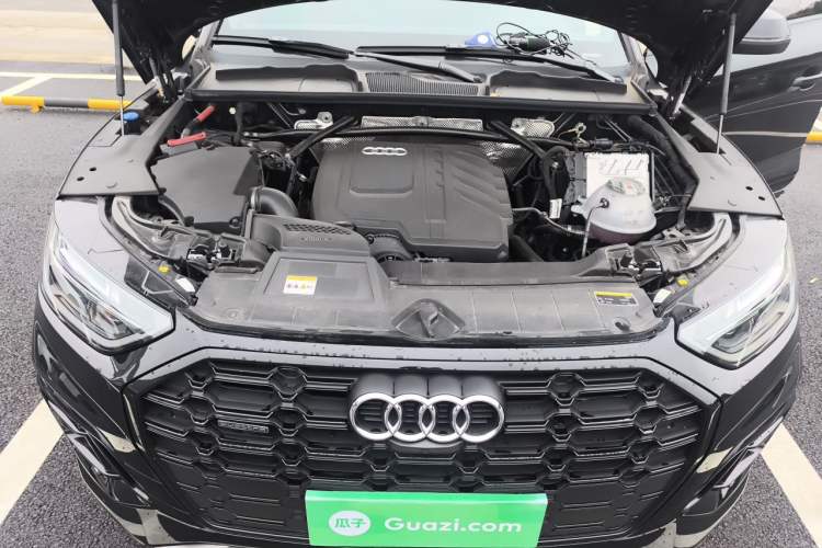 Used Audi Q5L 2025 45 TFSI Luxury Dynamic Edition Engine Bay