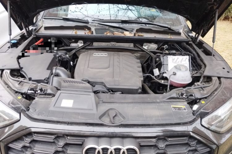 Used Audi Q5L 2025 45 TFSI Luxury Dynamic Edition Engine Bay