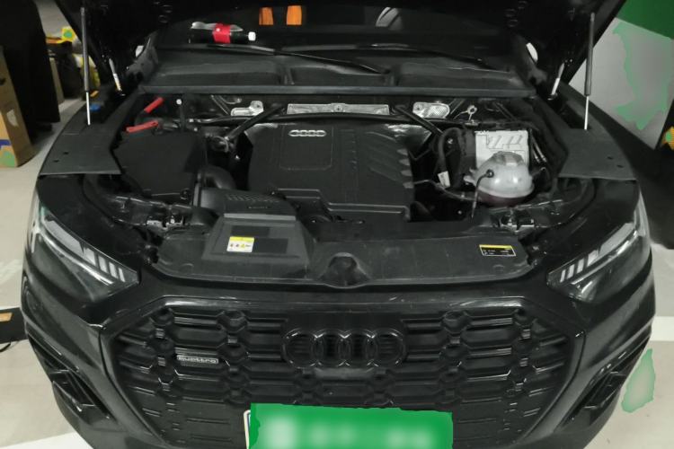Used Audi Q5L 2025 45 TFSI Prestige Dynamic Edition Engine Bay