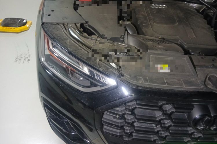 Used Audi Q5L 2025 45 TFSI Luxury Dynamic Edition Engine Bay Right