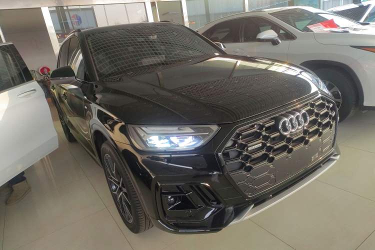 Used Audi Q5L 2025 quattro 45th Anniversary Edition 45 TFSI Luxury Dynamic Model Exterior 1