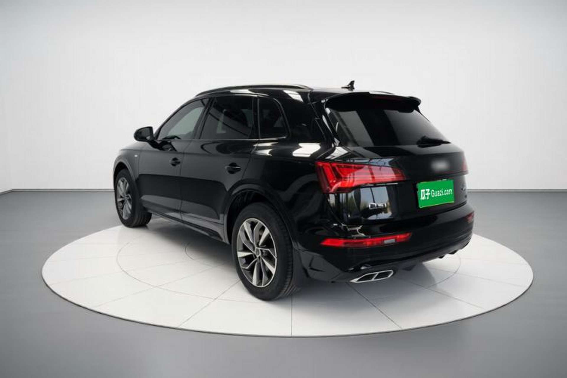 Used Audi Q5L 2025 quattro 45th Anniversary Edition 40 TFSI Luxury Dynamic Model Exterior 2