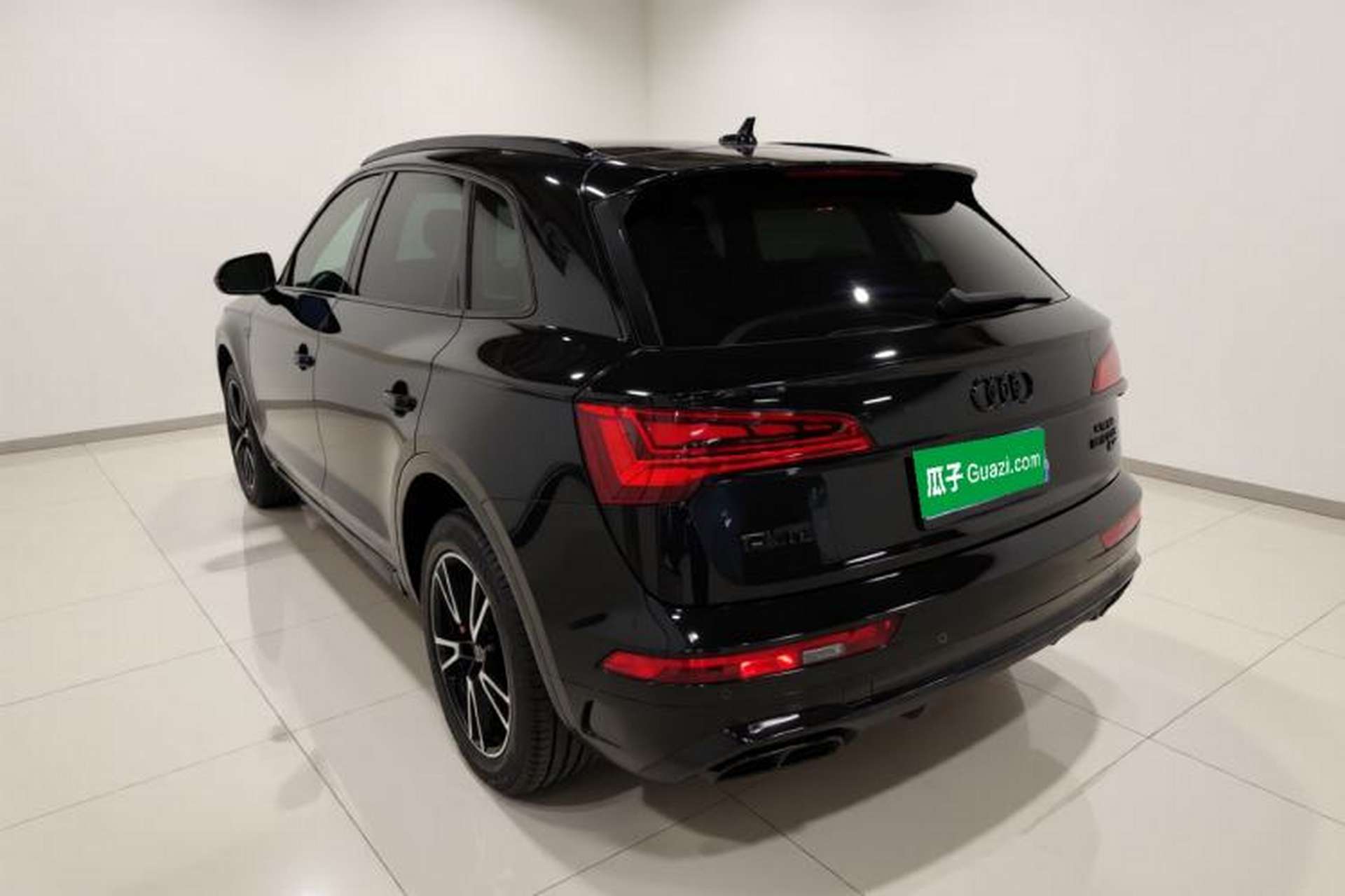 Used Audi Q5L 2025 quattro 45th Anniversary Edition 40 TFSI Sporty and Dynamic Model Exterior 2