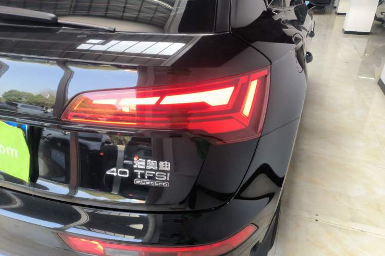 Used Audi Q5L 2025 quattro 45th Anniversary Edition 40 TFSI Luxury Dynamic Model Exterior 3