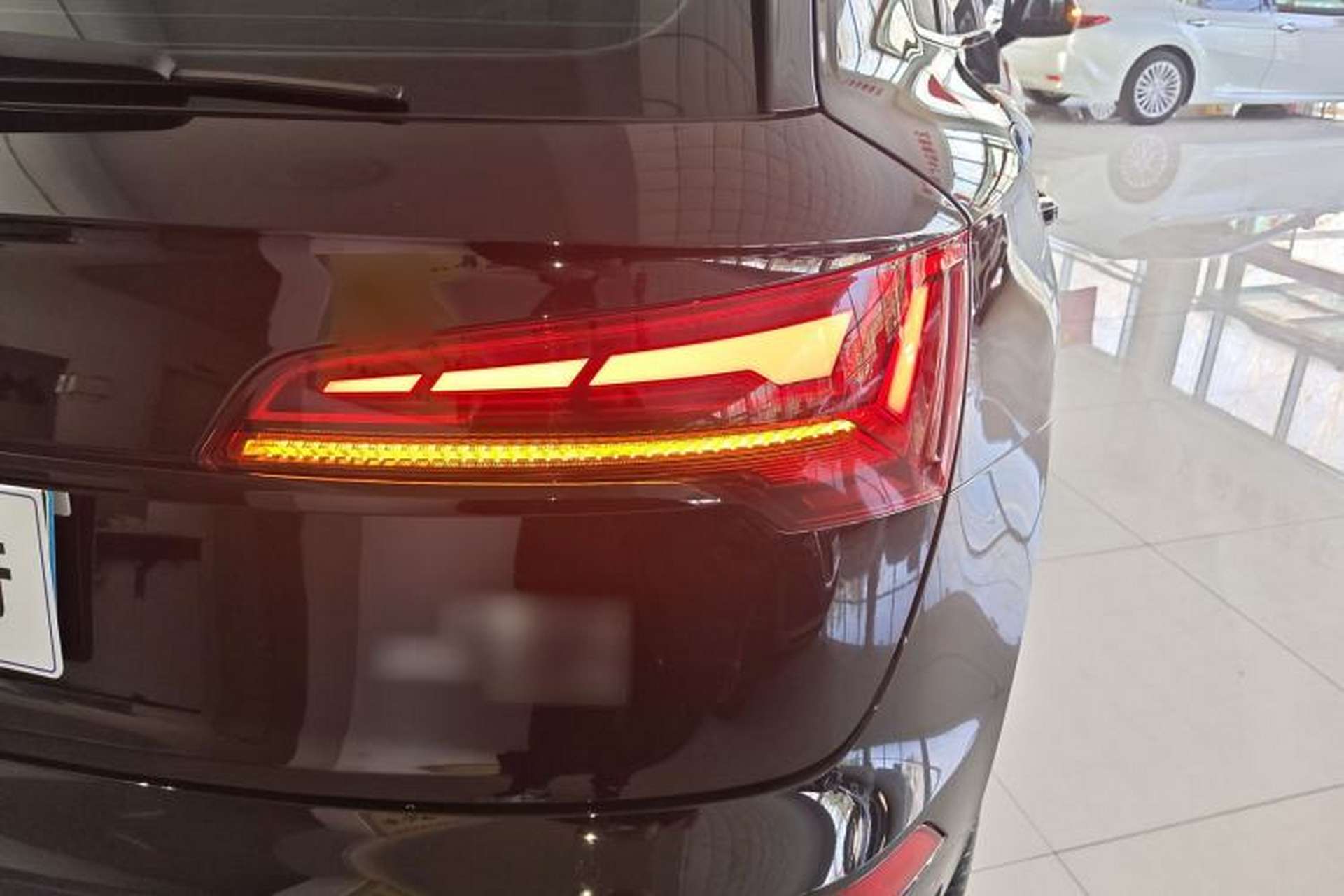 Used Audi Q5L 2025 quattro 45th Anniversary Edition 45 TFSI Luxury Dynamic Model Exterior 3