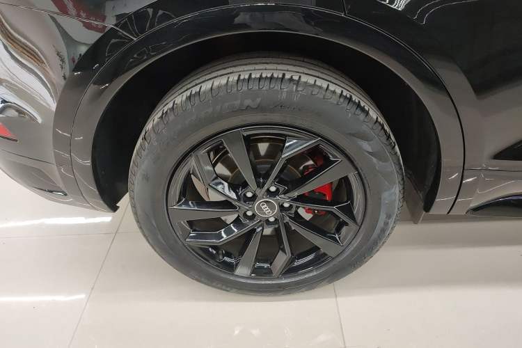 Used Audi Q5L 2025 40 TFSI Luxury Dynamic Edition Exterior 5