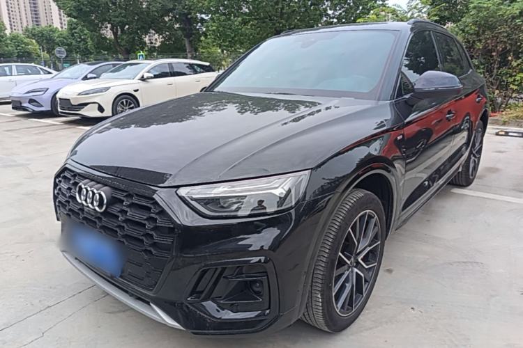 Audi Q5L 2025 quattro 45th Anniversary Edition 45 TFSI Luxury Dynamic Model