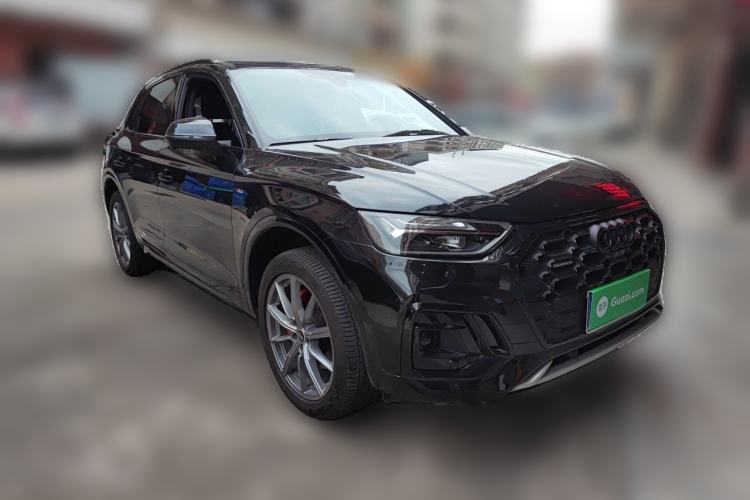 Used Audi Q5L 2025 40 TFSI Fashionable and Dynamic Edition Front Right 45 Deg