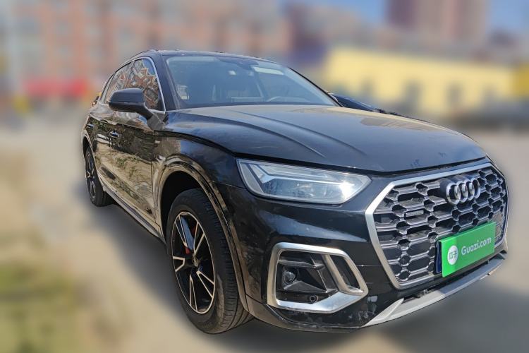 Used Audi Q5L 2025 40 TFSI Fashionable and Dynamic Edition Front Right 45 Deg