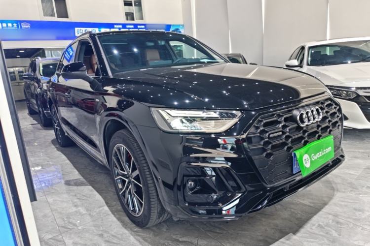 Used Audi Q5L 2025 quattro 45th Anniversary Edition 45 TFSI Luxury Dynamic Model Front Right 45 Deg