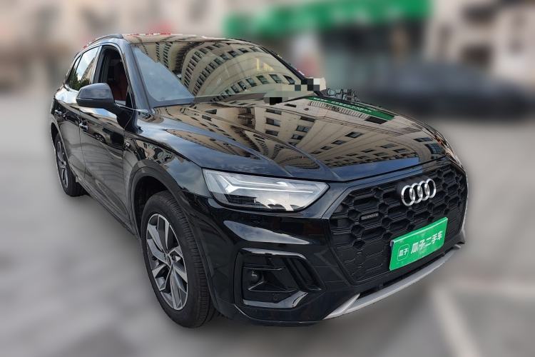 Used Audi Q5L 2025 quattro 45th Anniversary Edition 40 TFSI Luxury Dynamic Model Front Right 45 Deg