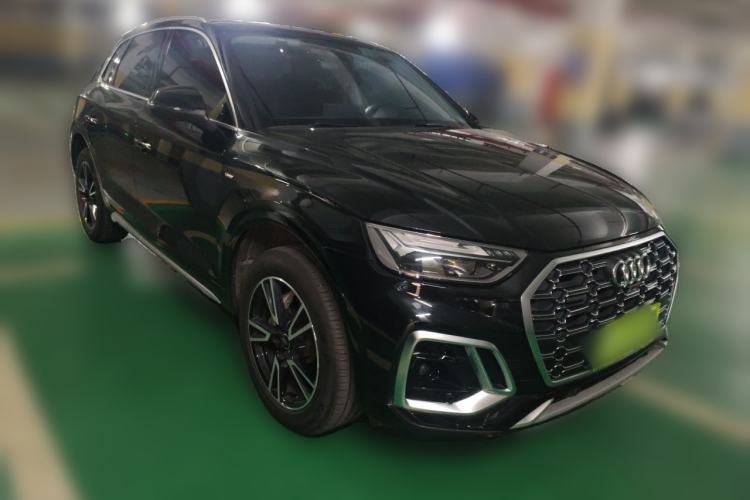 Used Audi Q5L 2025 40 TFSI Fashionable and Dynamic Edition Front Right 45 Deg