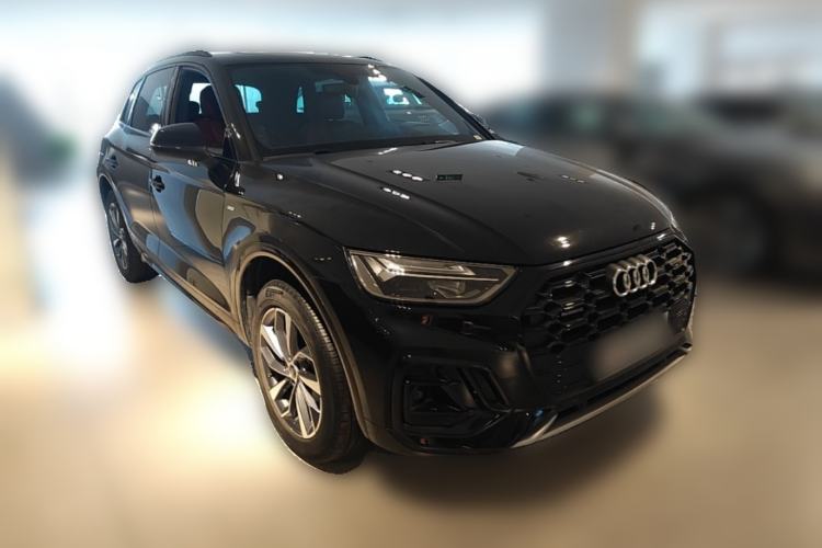 Used Audi Q5L 2025 quattro 45th Anniversary Edition 40 TFSI Luxury Dynamic Model Front Right 45 Deg