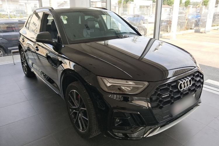 Used Audi Q5L 2025 45 TFSI Luxury Dynamic Edition Front Right 45 Deg