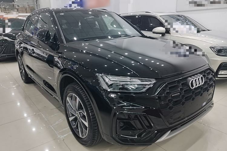 Used Audi Q5L 2025 40 TFSI Luxury Dynamic Edition Front Right 45 Deg