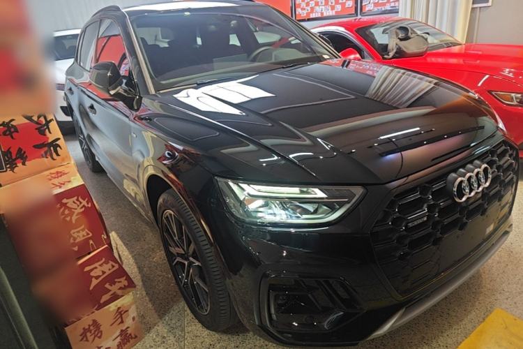 Used Audi Q5L 2025 45 TFSI Luxury Dynamic Edition Front Right 45 Deg