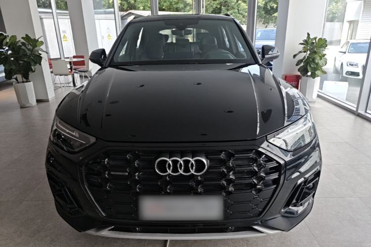 Used Audi Q5L 2025 quattro 45th Anniversary Edition 40 TFSI Luxury Dynamic Model Front