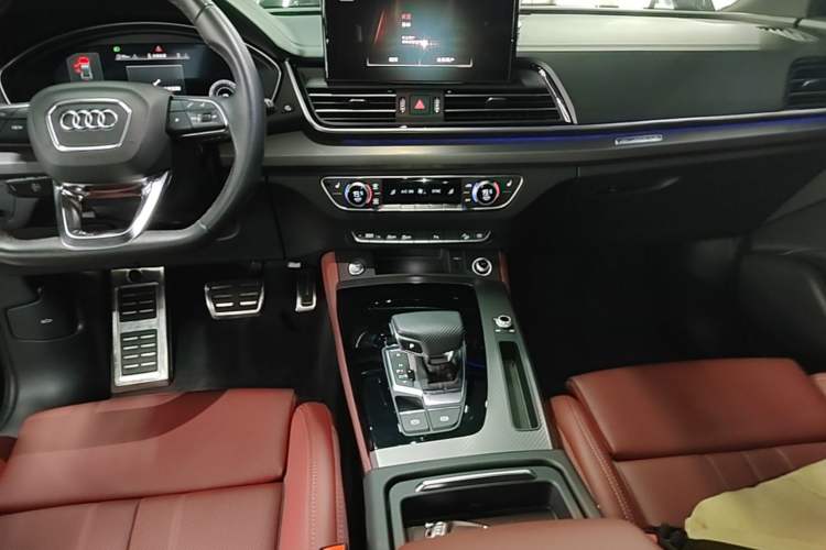 Used Audi Q5L 2025 40 TFSI Luxury Dynamic Edition Gear Lever