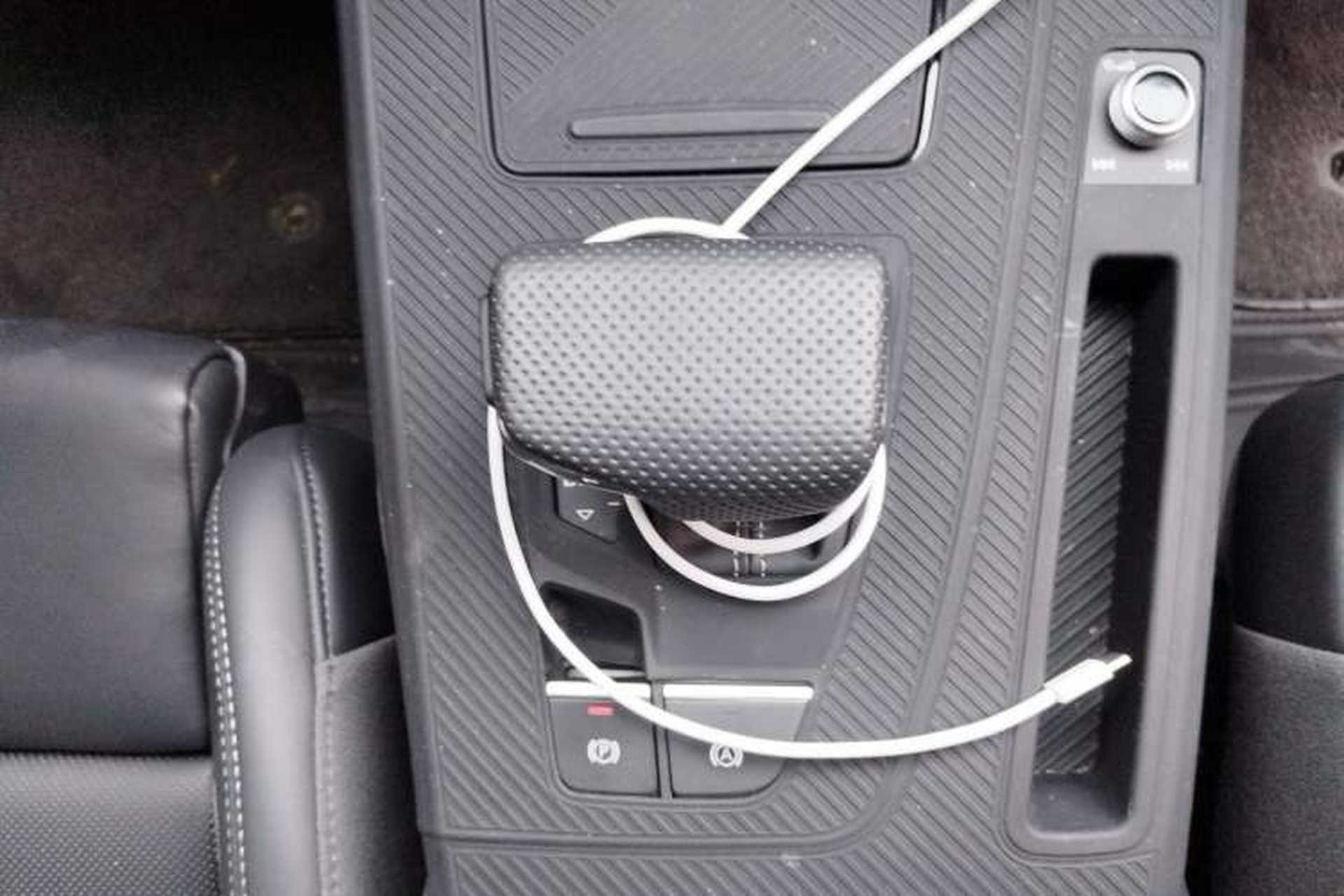 Used Audi Q5L 2025 45 TFSI Luxury Dynamic Edition Gear Lever