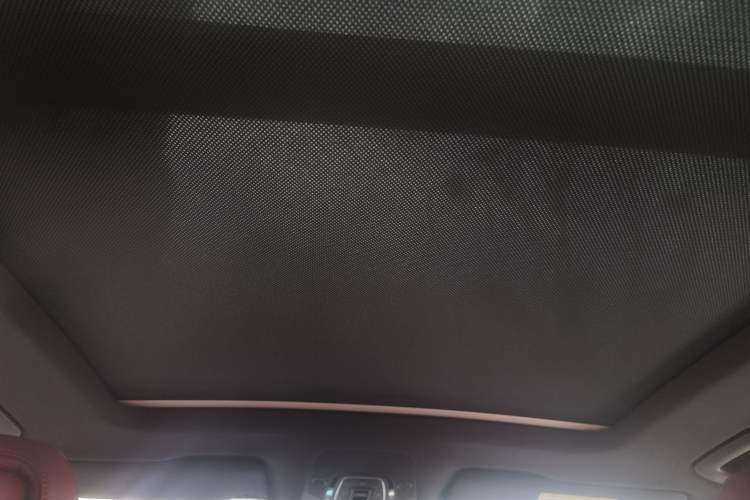 Used Audi Q5L 2025 quattro 45th Anniversary Edition 45 TFSI Luxury Dynamic Model Headliner