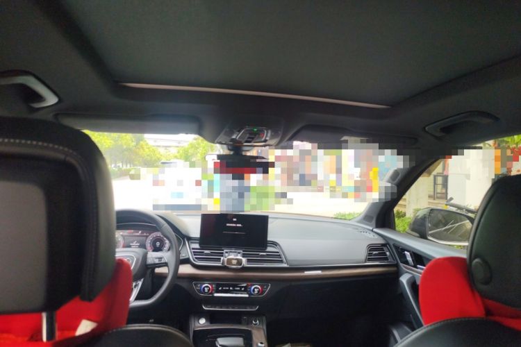 Used Audi Q5L 2025 quattro 45th Anniversary Edition 45 TFSI Luxury Dynamic Model Headliner