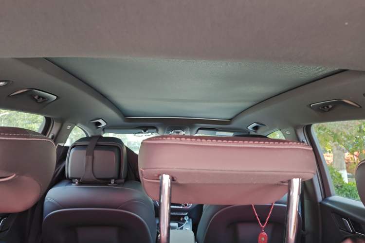 Used Audi Q5L 2025 quattro 45th Anniversary Edition 45 TFSI Luxury Dynamic Model Headliner