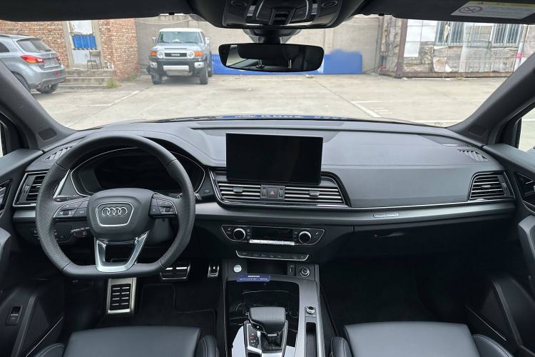 Used Audi Q5L 2025 quattro 45th Anniversary Edition 45 TFSI Luxury Dynamic Model Interior 1