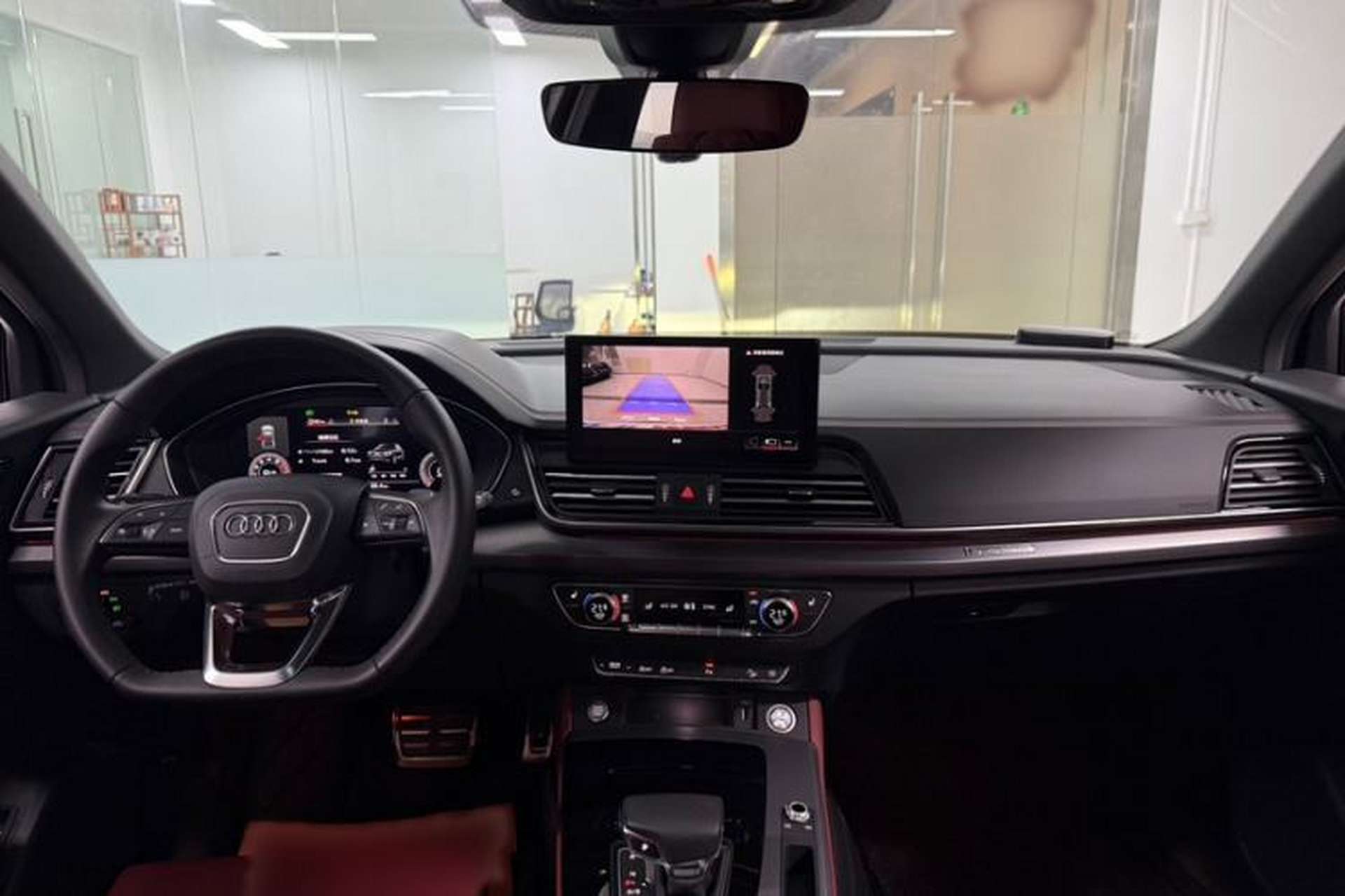 Used Audi Q5L 2025 quattro 45th Anniversary Edition 40 TFSI Luxury Dynamic Model Interior 10