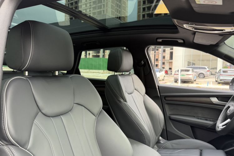 Used Audi Q5L 2025 45 TFSI Prestige Dynamic Edition Interior 10